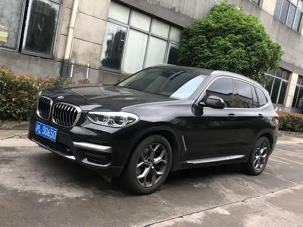 BMW X3 — фото 1