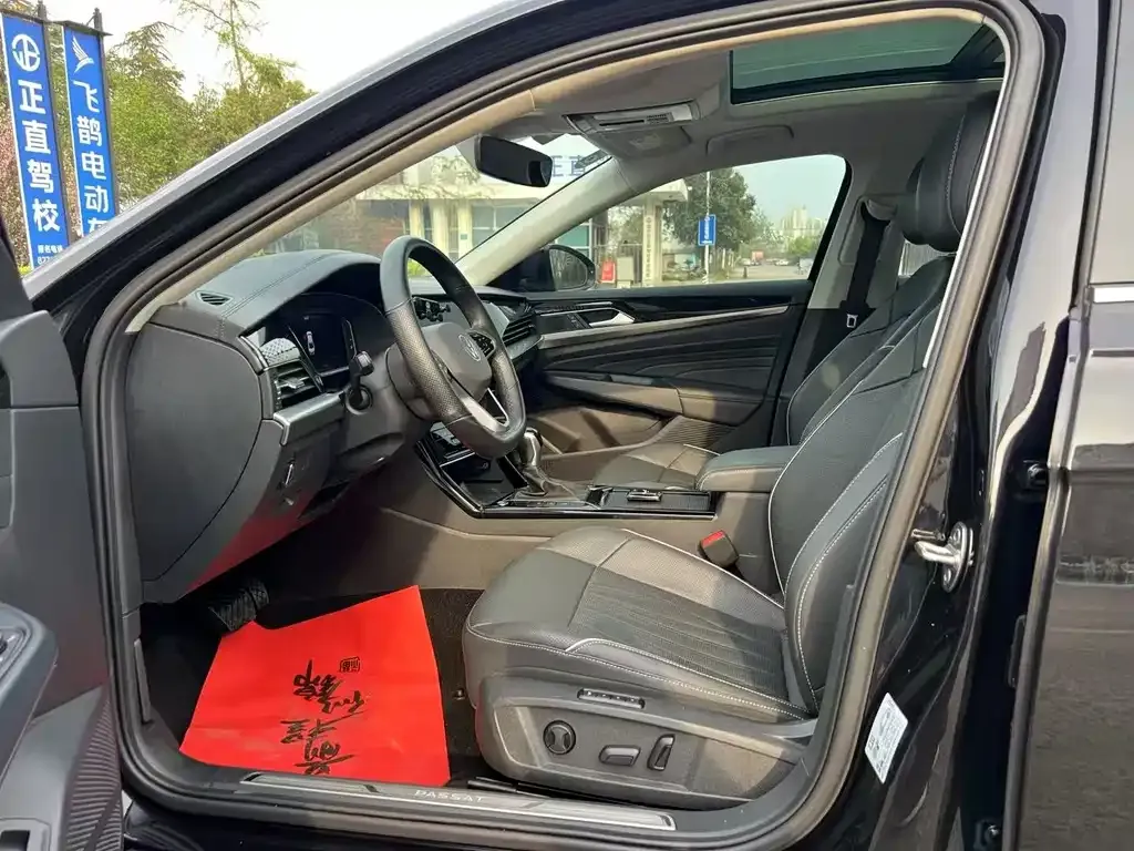Volkswagen Passat — фото 3