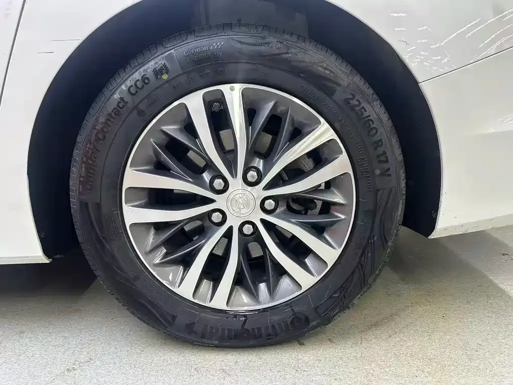 Buick GL8 2022 из CN, фото 9