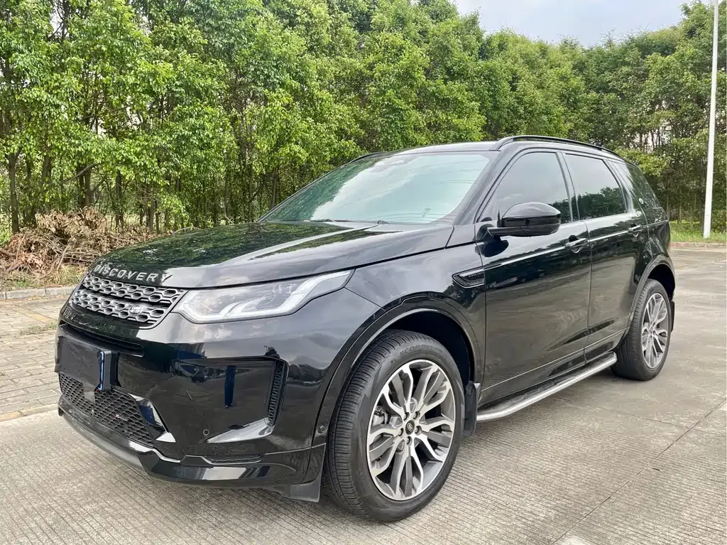 Land Rover Discovery Sport — фото 1