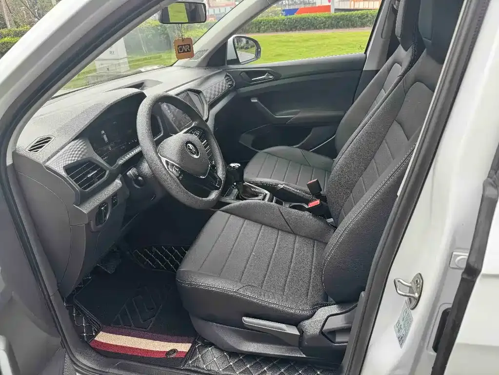 Volkswagen T-Cross 2023 из CN, фото 5