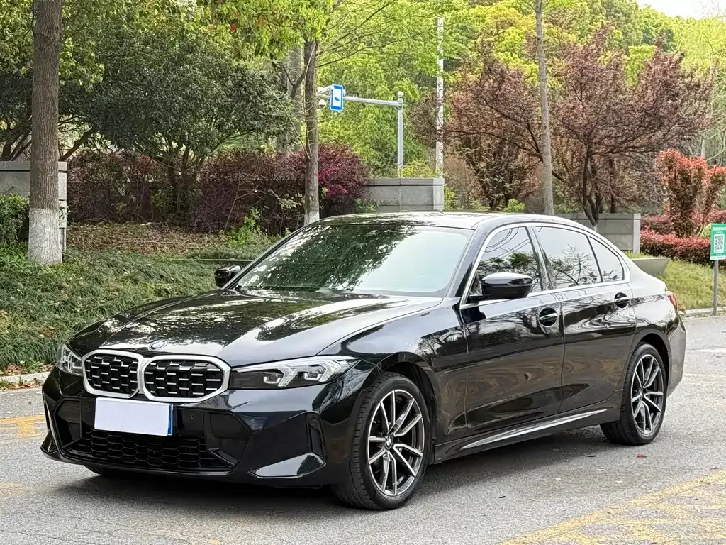 BMW 3 Series — фото 1