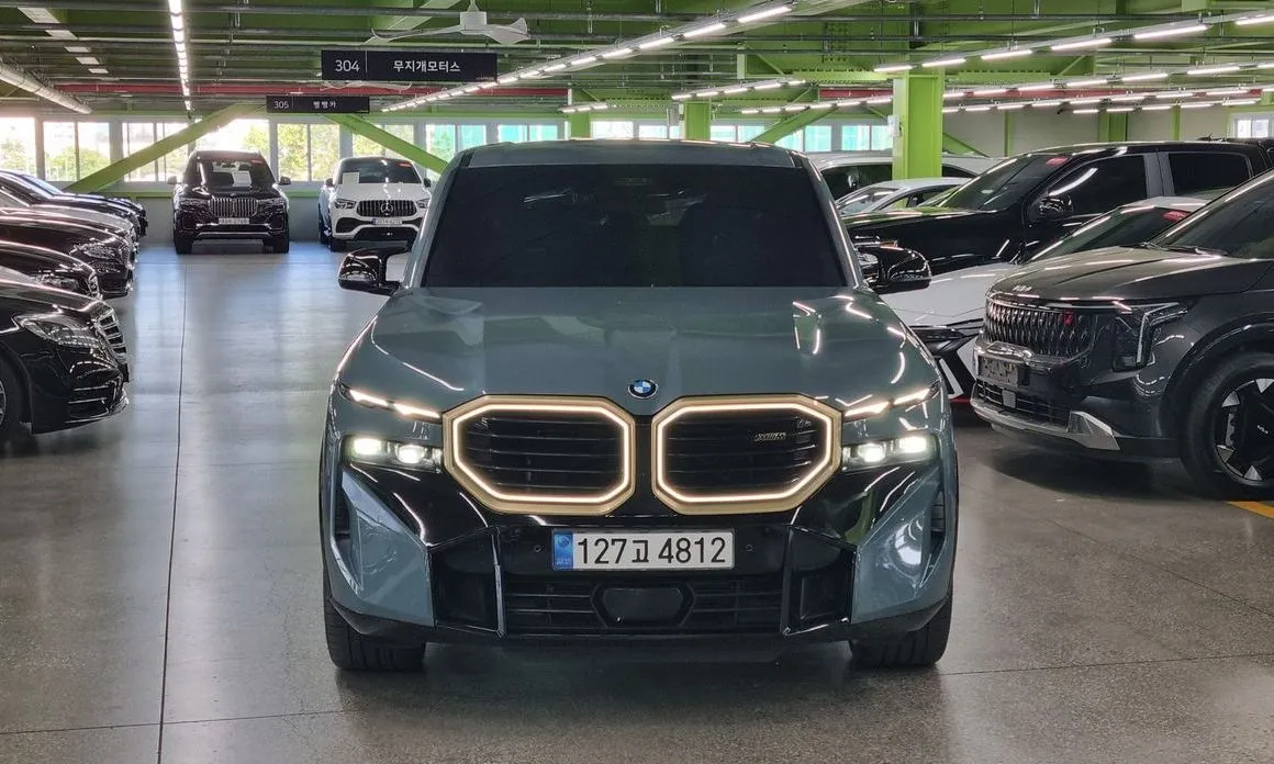 BMW XM
