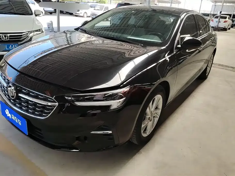 Buick Regal — фото 1