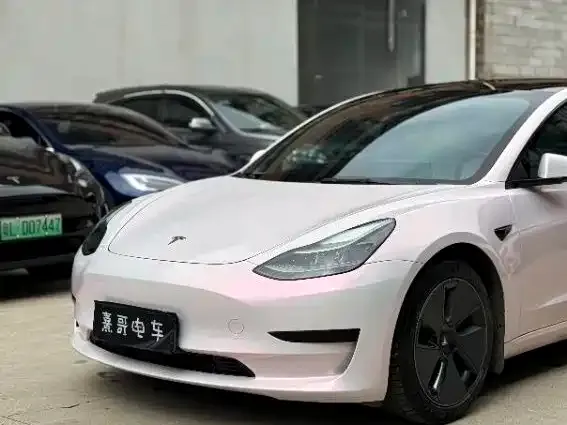 Tesla Model 3 — фото 3
