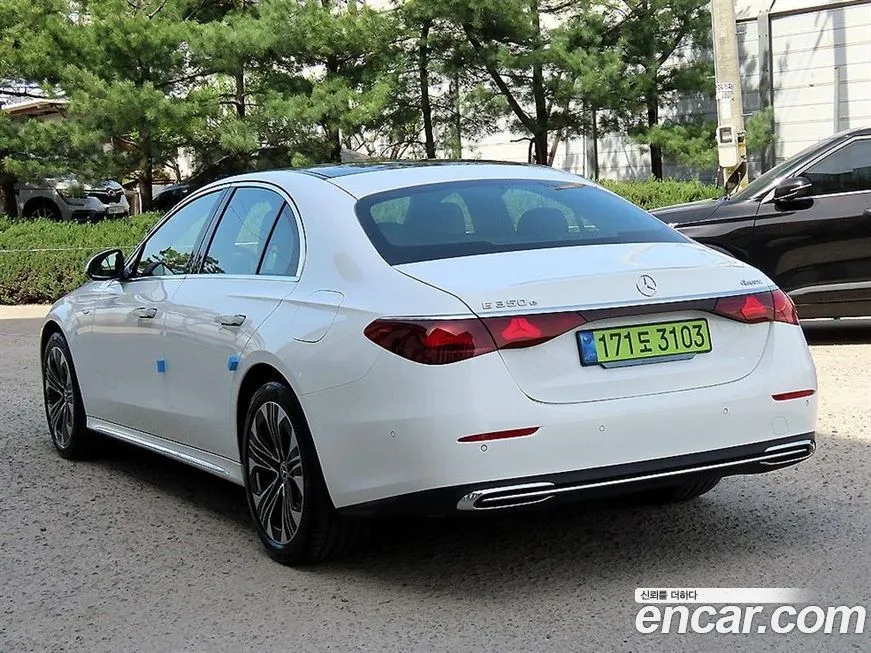 Mercedes-Benz E-Class 2025 из KR, фото 3