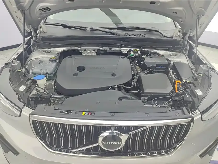 Volvo XC40 2023 из CN, фото 9