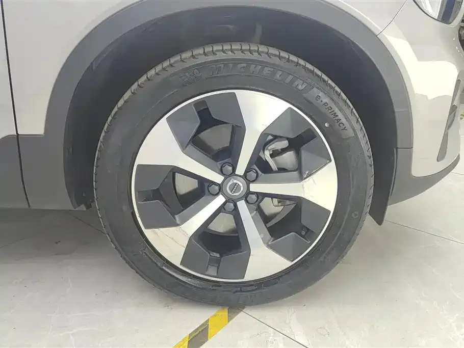 Volvo XC40 2023 из CN, фото 5