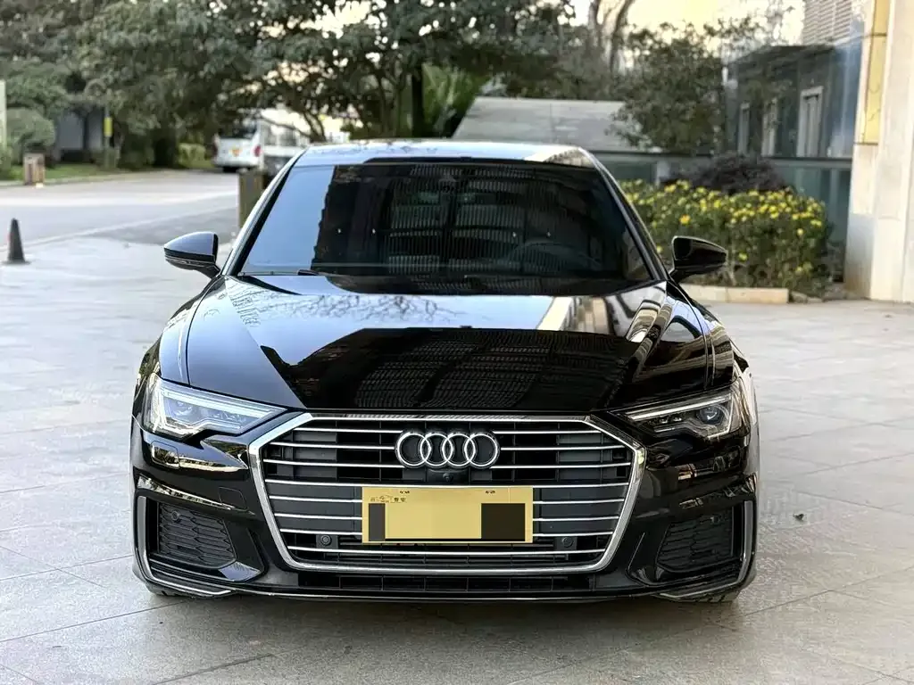 Audi A6L — фото 9