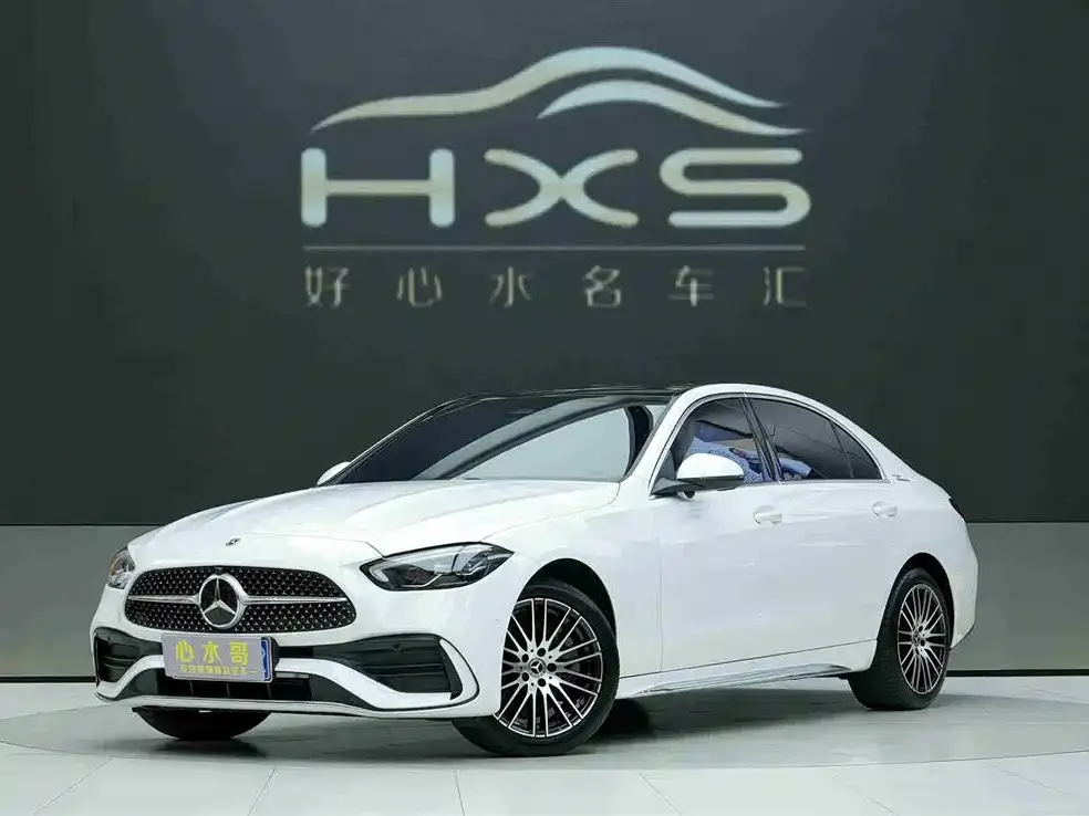Mercedes-Benz C-Class — фото 1