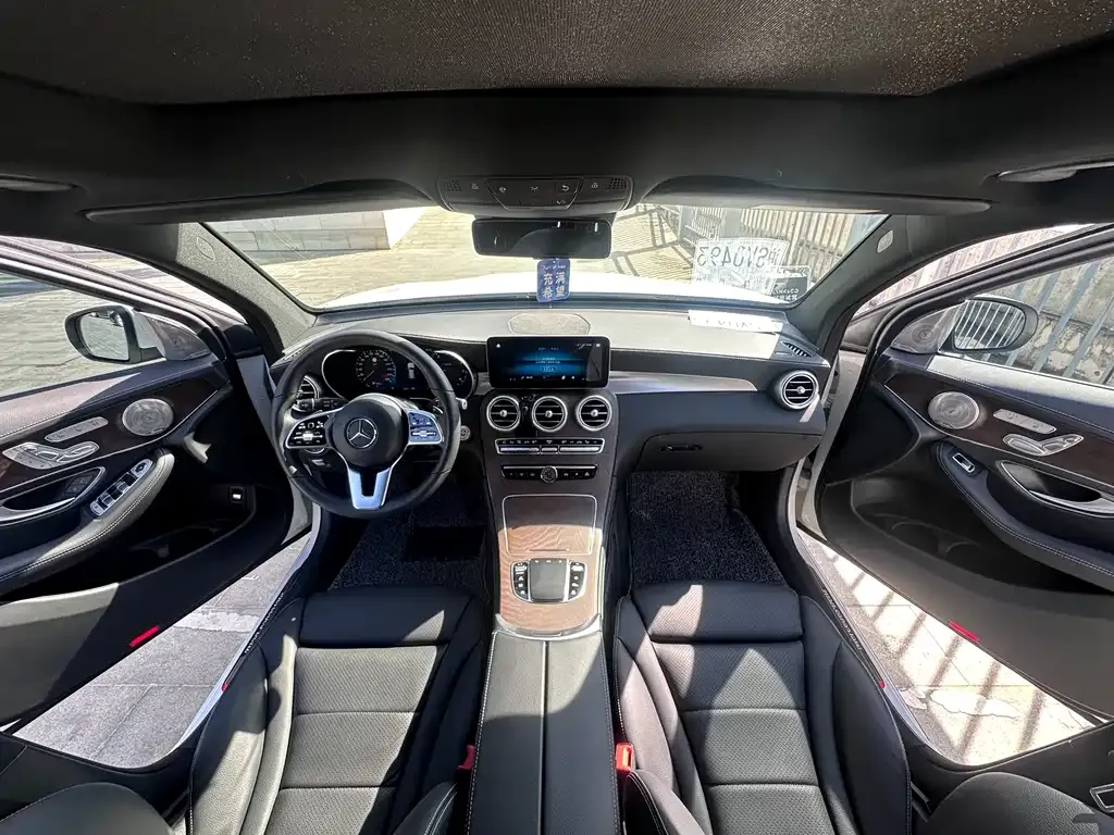 Mercedes-Benz GLC 2022 из CN, фото 8