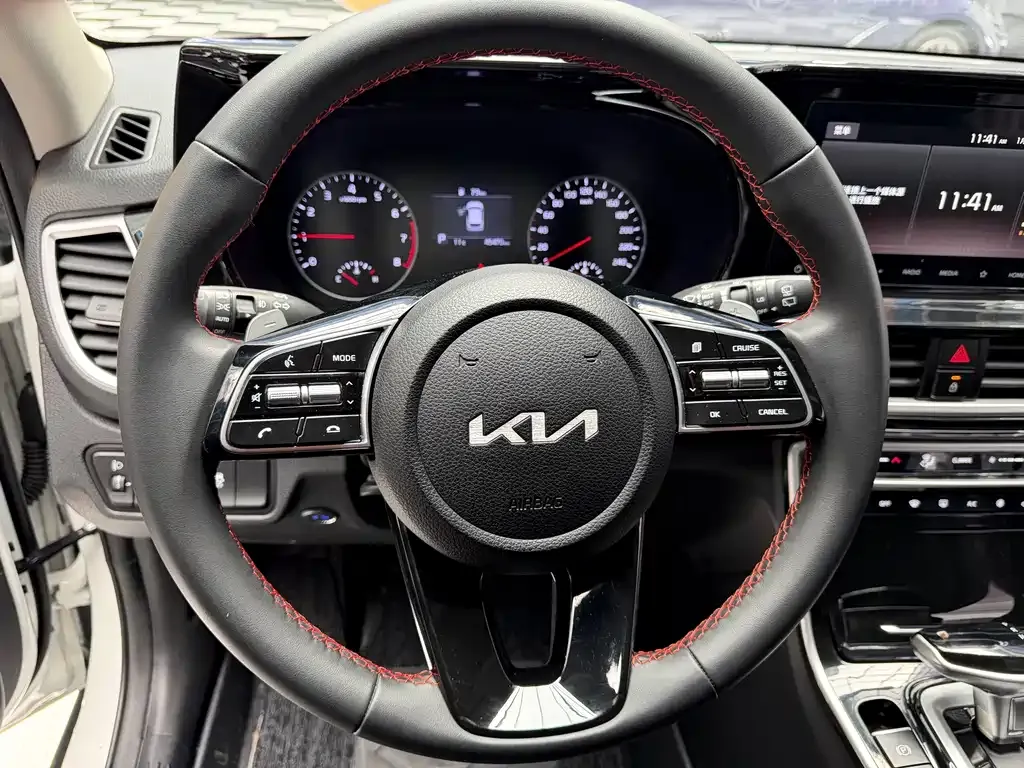 Kia KX3 — фото 8