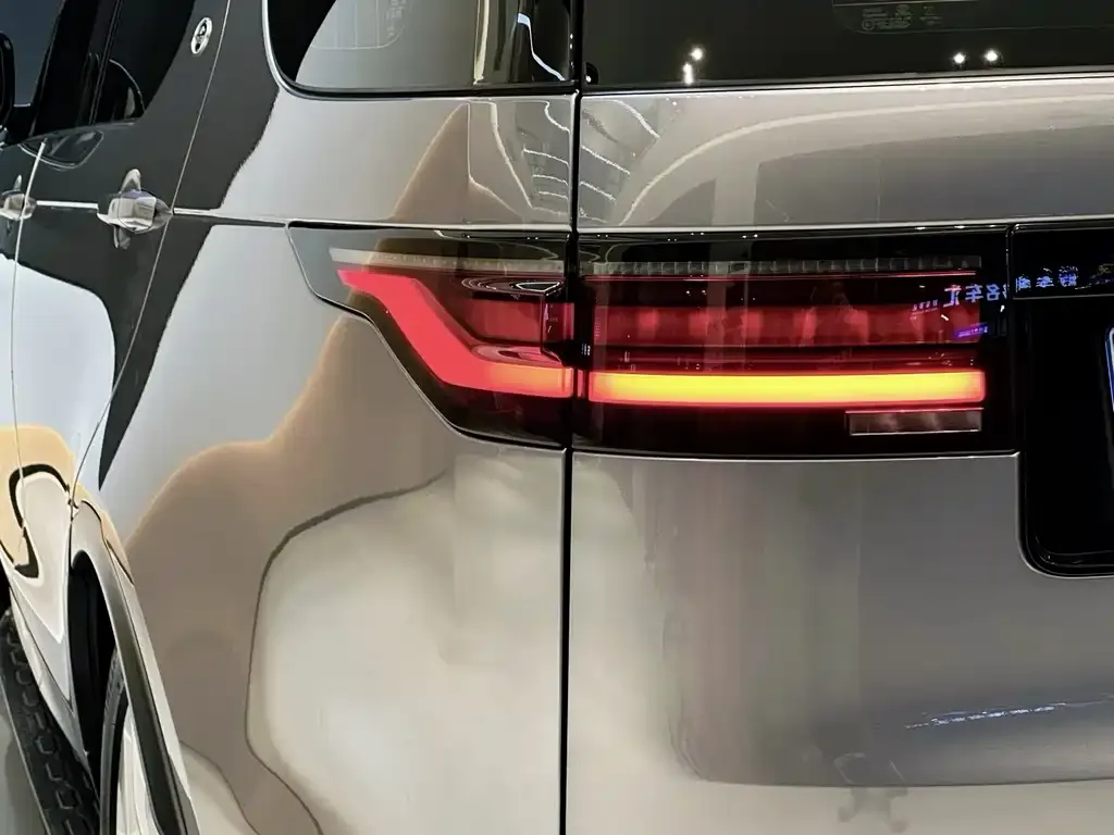 Land Rover Discovery 2021 из CN, фото 2