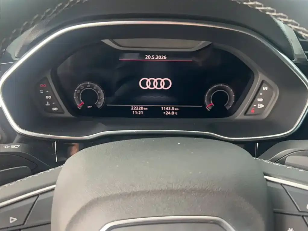 Audi Q3 — фото 5