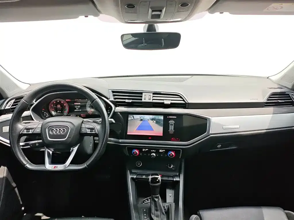 Audi Q3 Sportback — фото 4