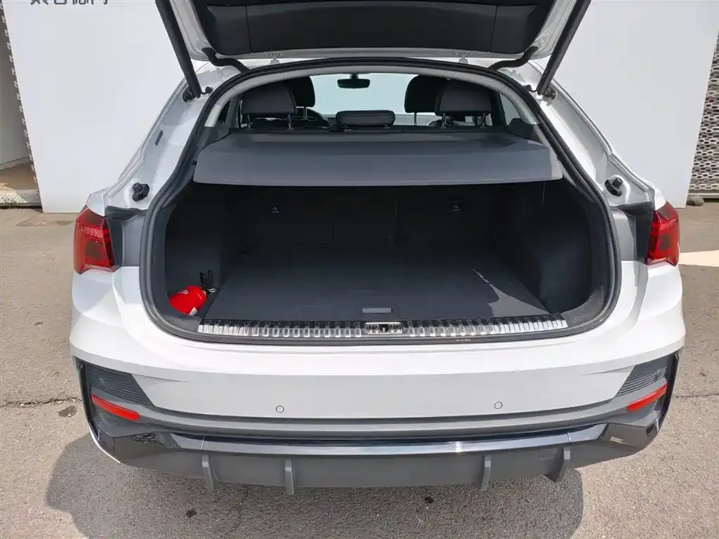 Audi Q3 Sportback — фото 6