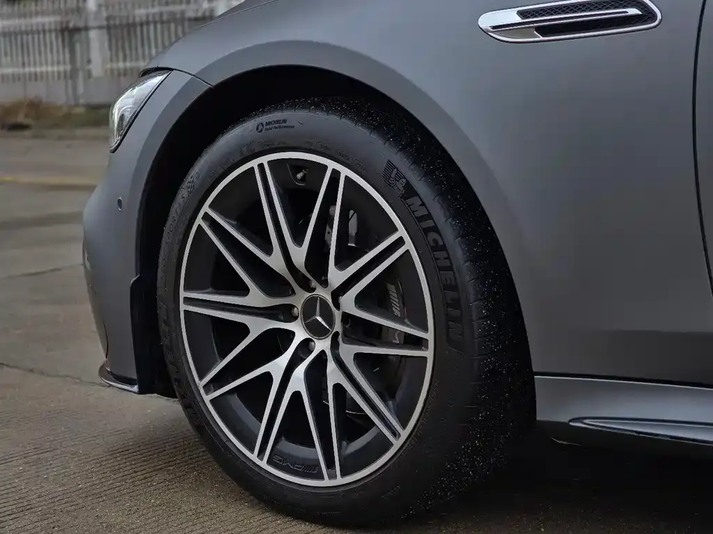 Mercedes-Benz AMG GT — фото 3