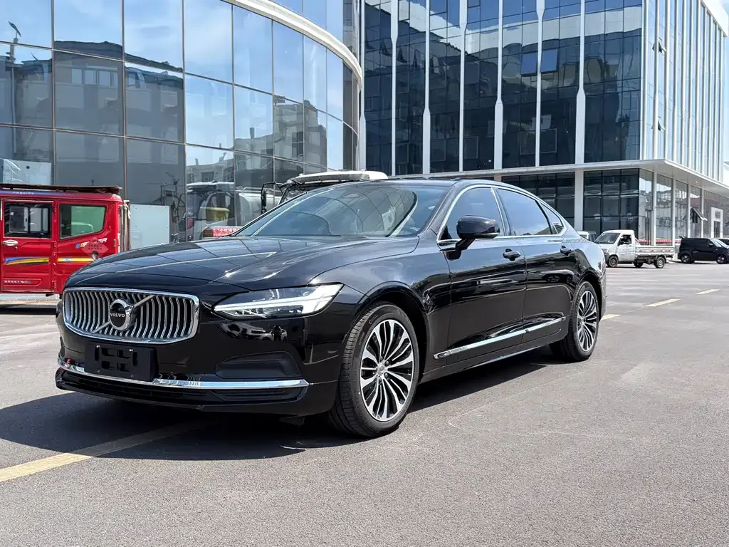 Volvo S90 — фото 10