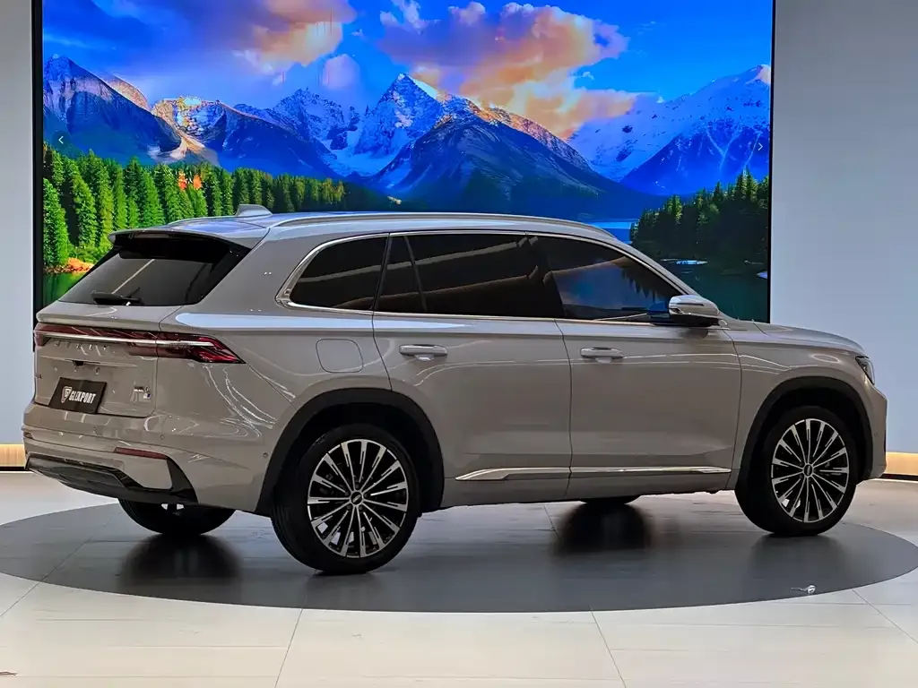 Geely Xingyue L — фото 9