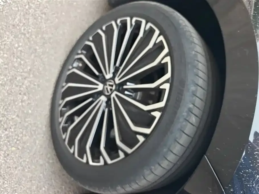 Volkswagen Passat — фото 5