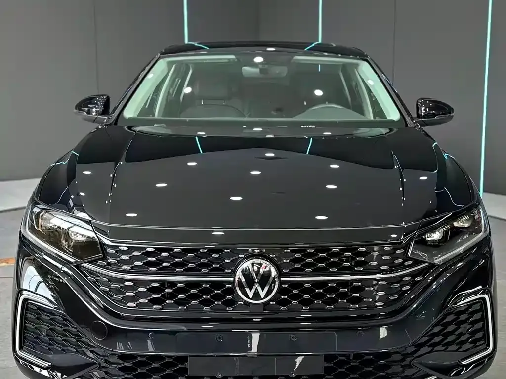 Volkswagen Passat — фото 9