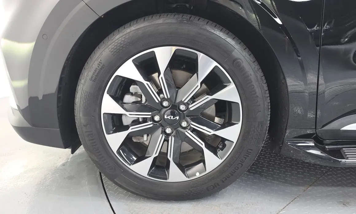 Kia Carnival 2023 из KR, фото 9