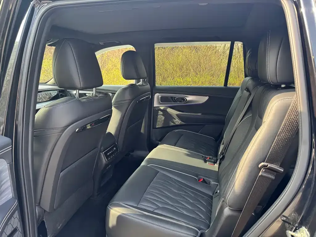 GAC Motor Trumpchi GS8 — фото 4