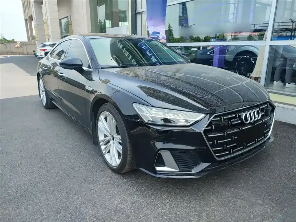 Audi A7L — фото 3