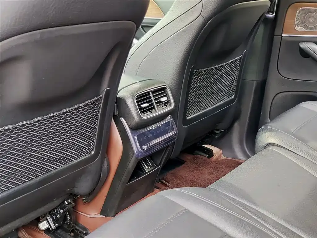 Mercedes-Benz GLS — фото 4