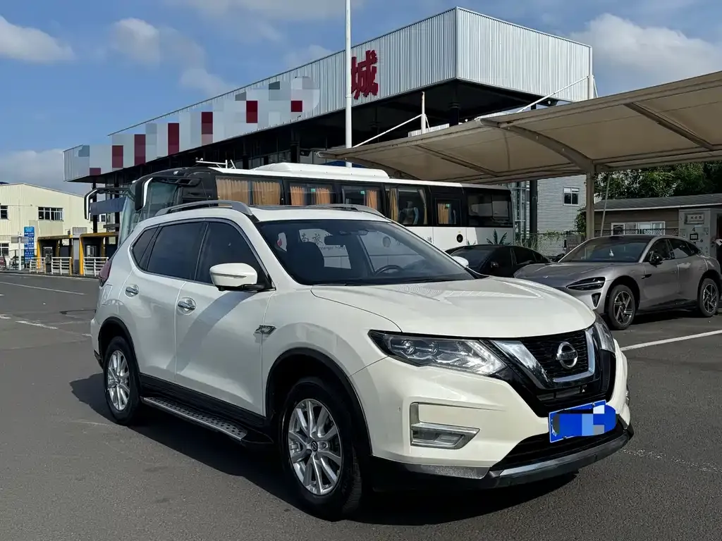 Nissan X-Trail 2021 из CN, фото 4
