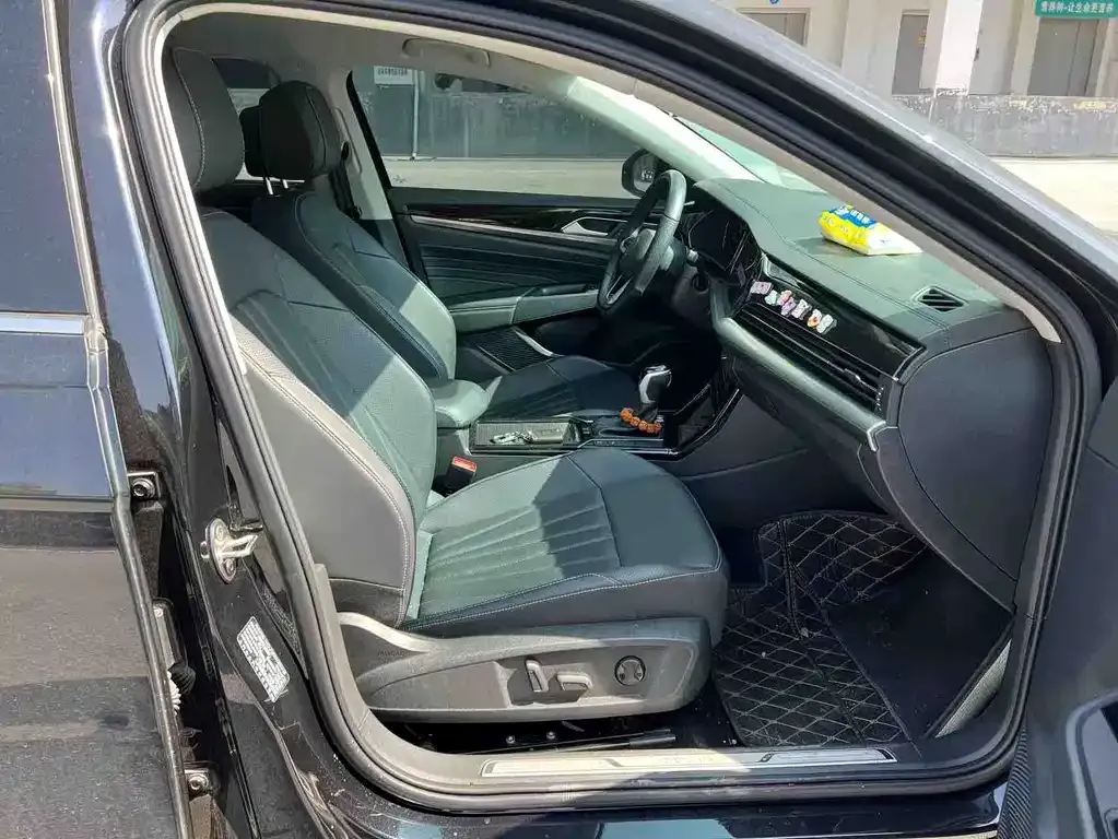 Volkswagen Passat — фото 3