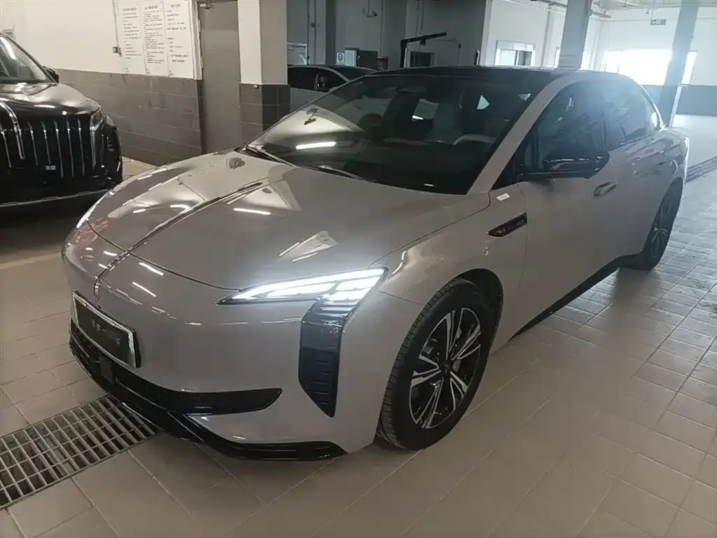 Hongqi EH7 2025 из CN, фото 1