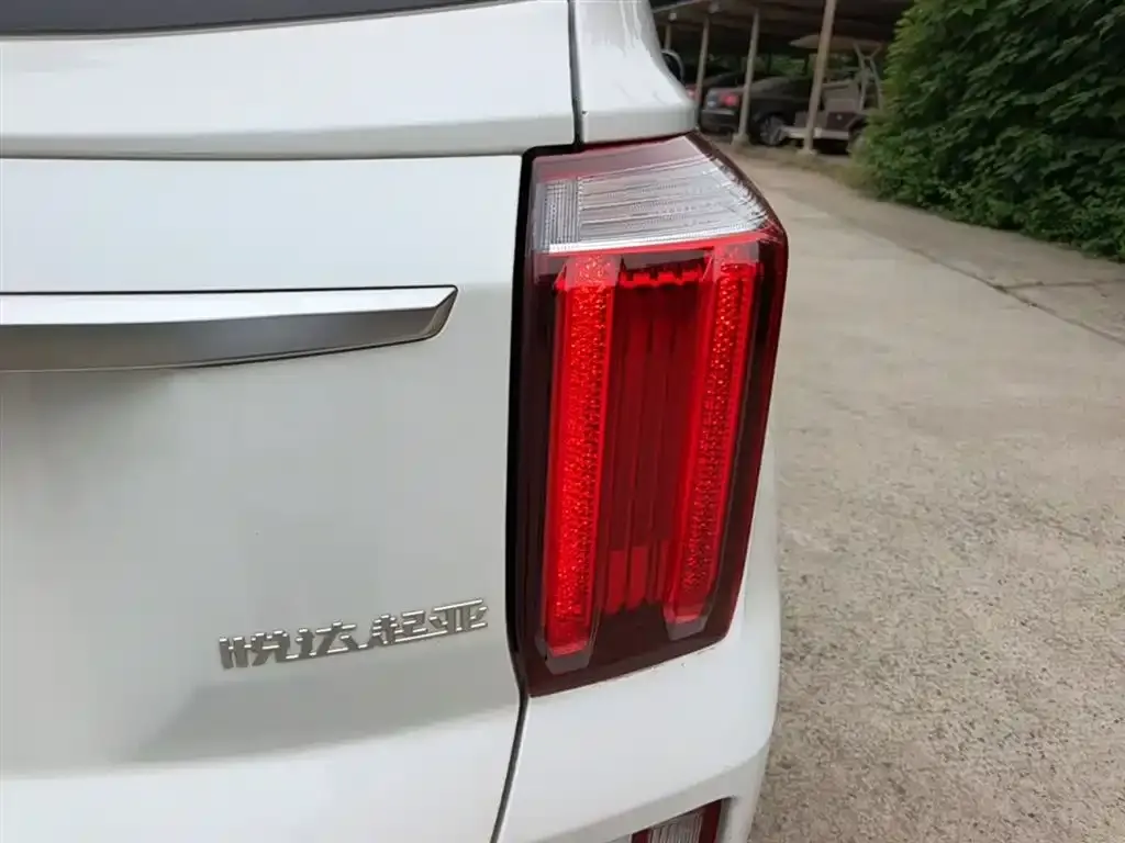 Kia Sportage 2023 из CN, фото 8