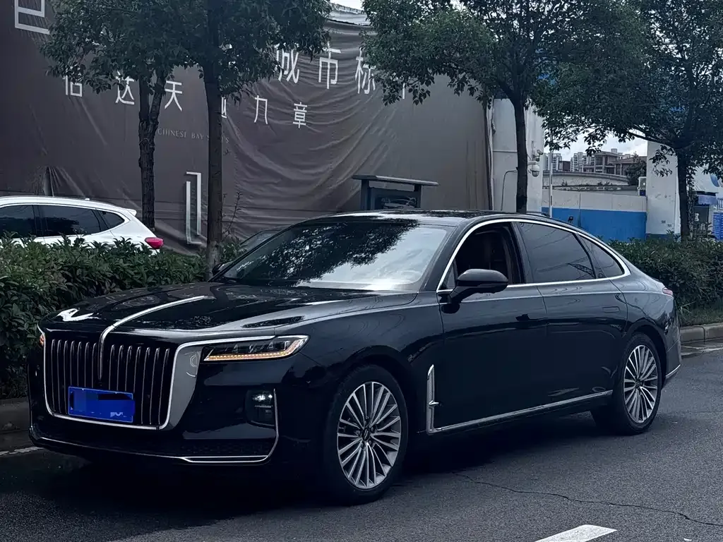 Hongqi H9 — фото 1