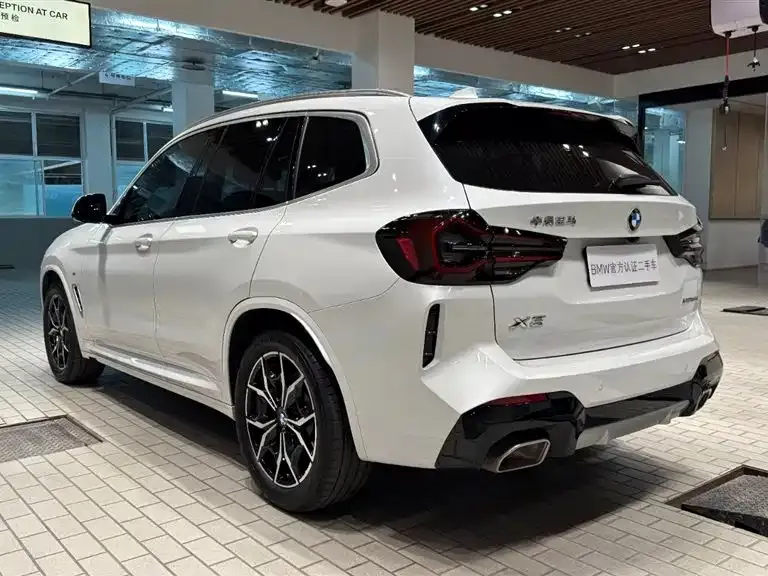 BMW X3 — фото 10