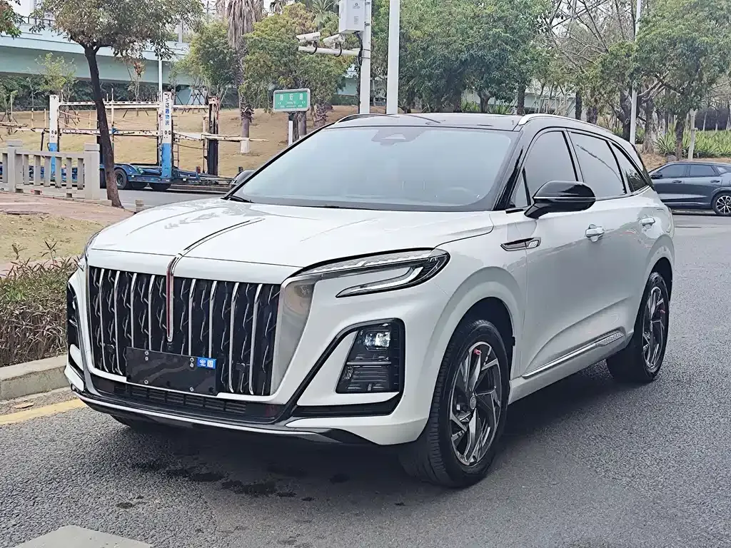 Hongqi HS3 PHEV