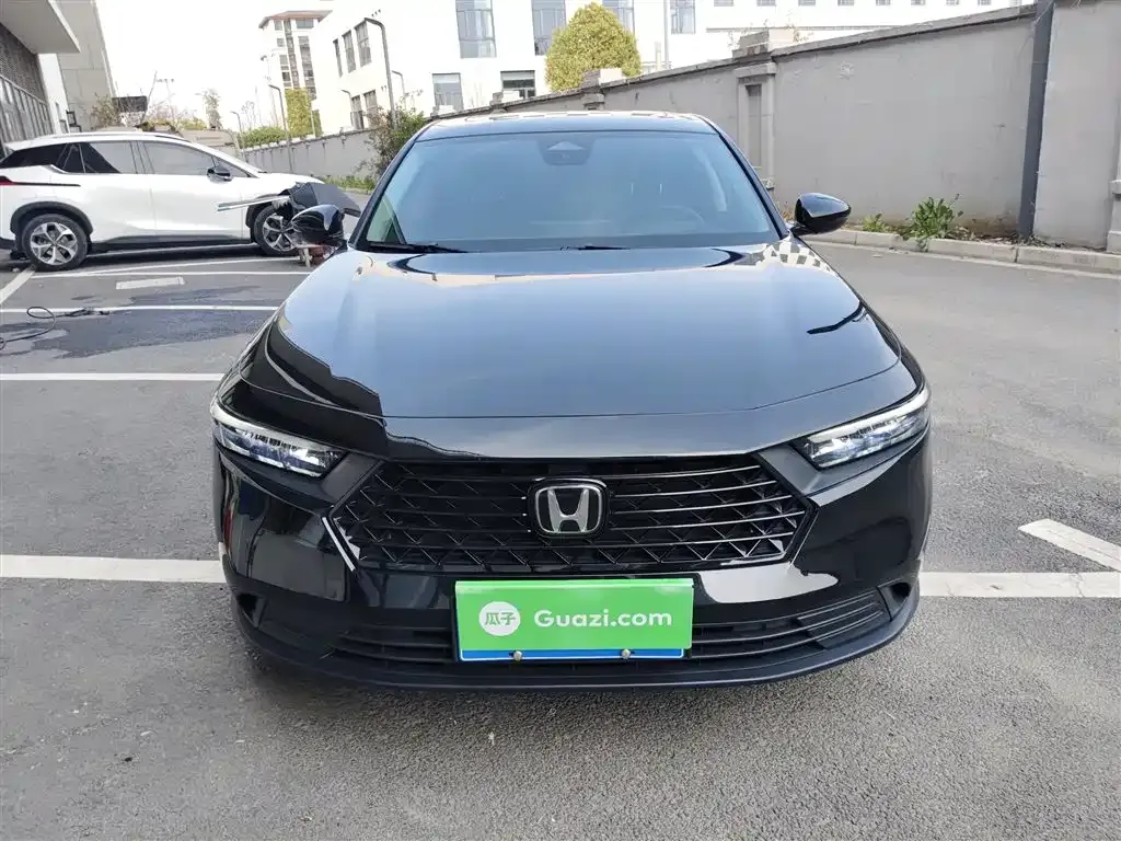 Honda Accord — фото 9