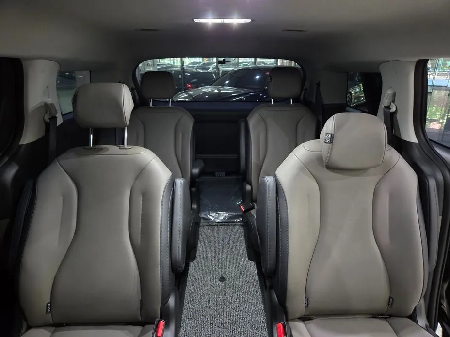 Kia Carnival 2025 из KR, фото 2