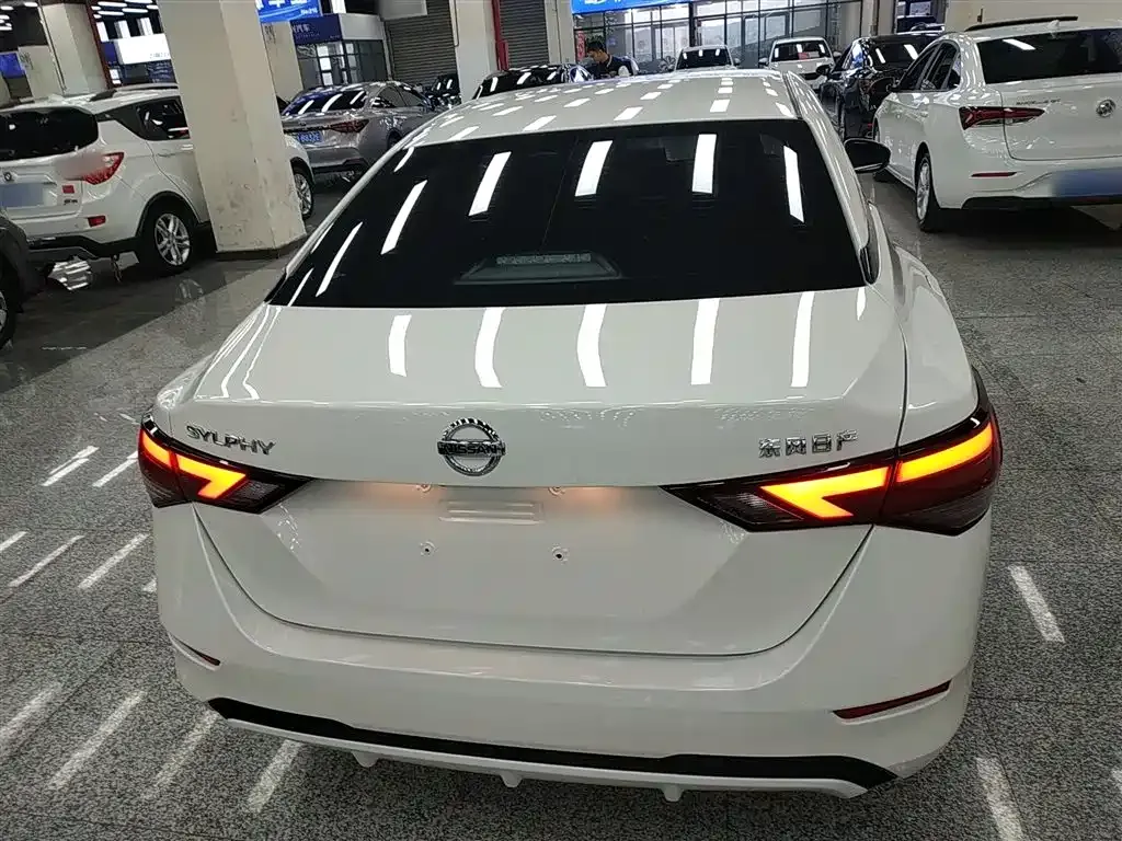 Nissan Sylphy 2021 из CN, фото 3