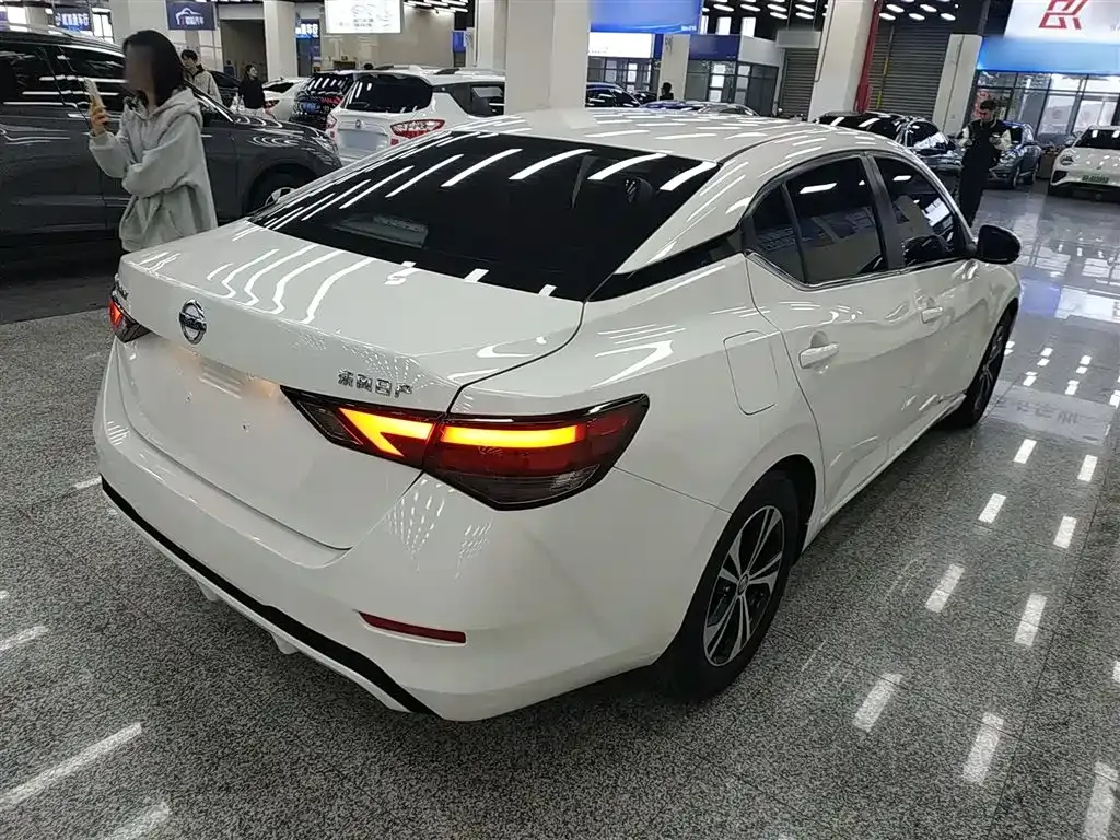 Nissan Sylphy 2021 из CN, фото 6