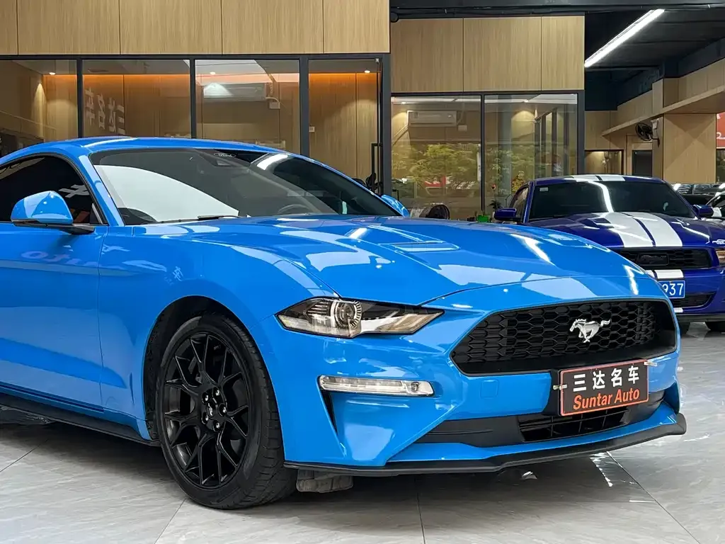 Ford Mustang 2023 из CN, фото 5