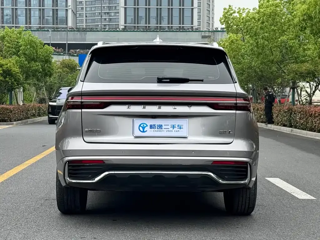 Geely Xingyue L — фото 7