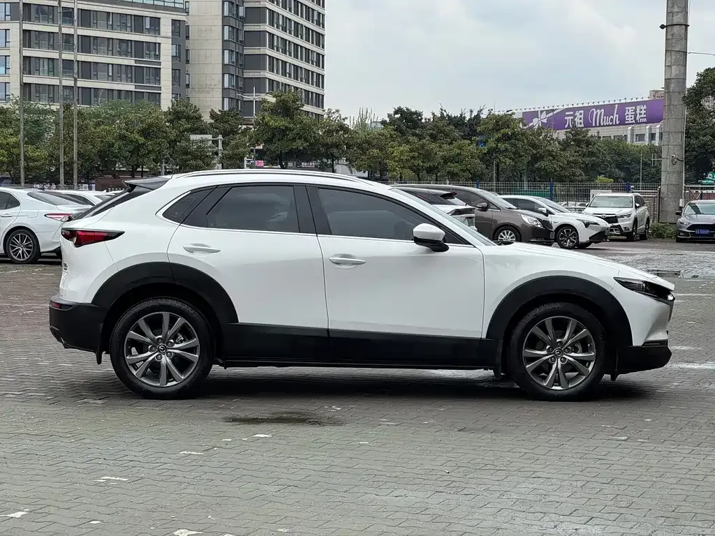 Mazda CX-30 — фото 7