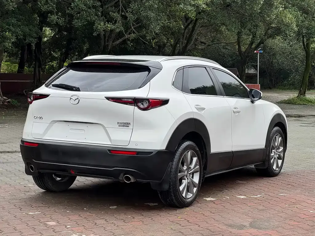 Mazda CX-30 — фото 5