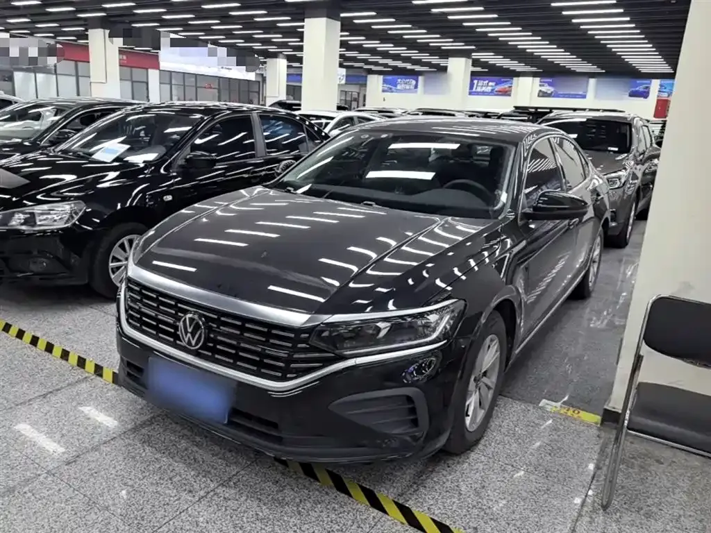 Volkswagen Passat — фото 9