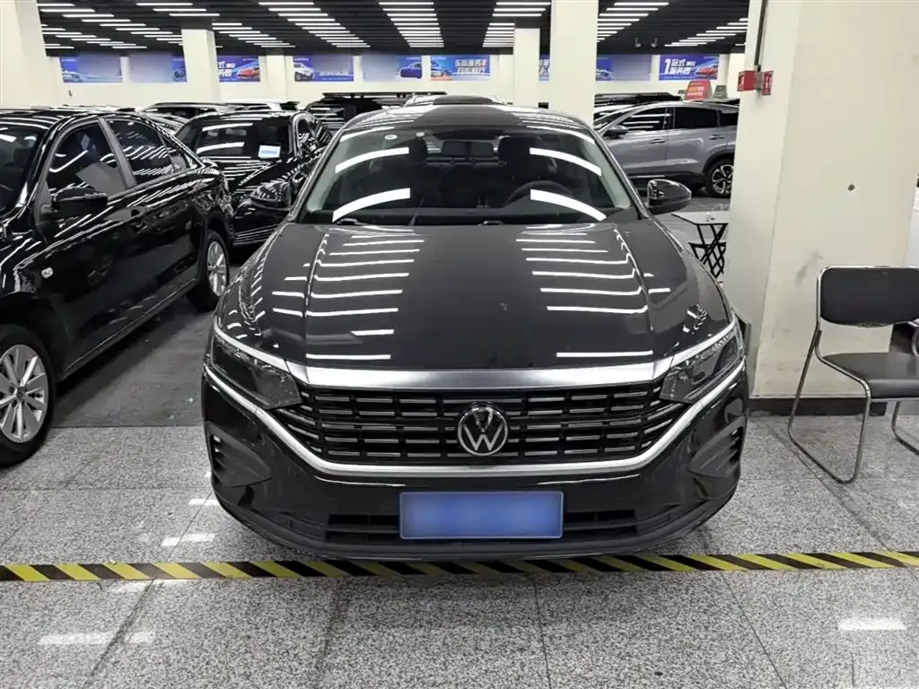 Volkswagen Passat — фото 4