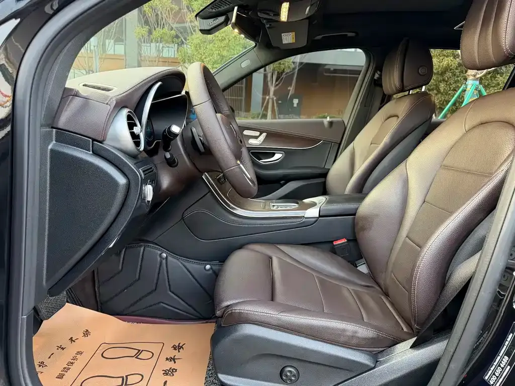 Mercedes-Benz GLC 2021 из CN, фото 3