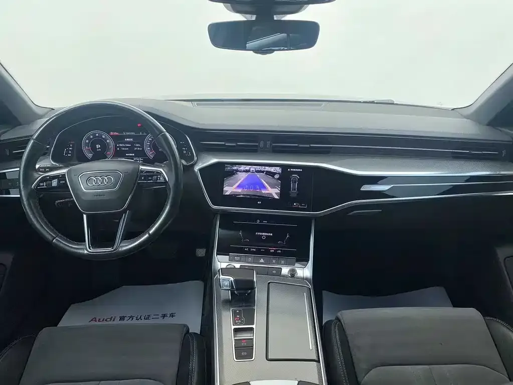Audi A6L — фото 2
