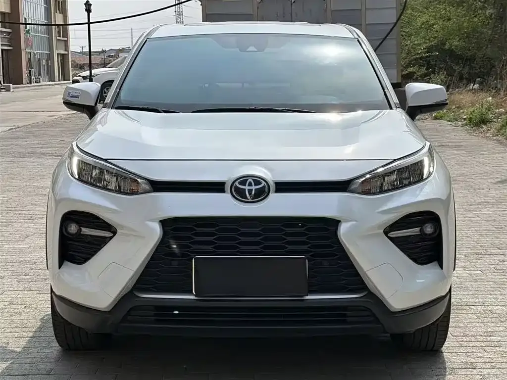 Toyota Wildlander — фото 6