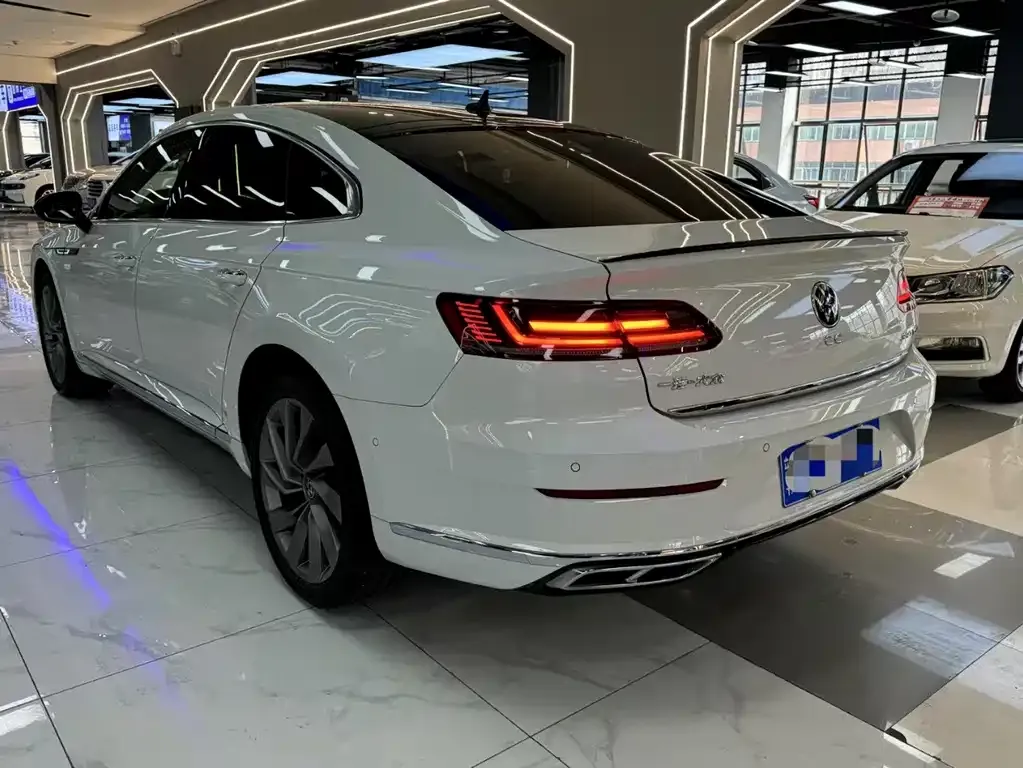 Volkswagen CC — фото 9
